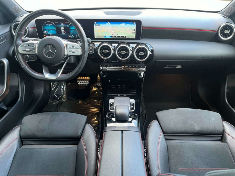 Mercedes-Benz A 180 AMG-PACK DCT LED/Widescreen/Gps/Zetelverwarming/.. Leconte Motors