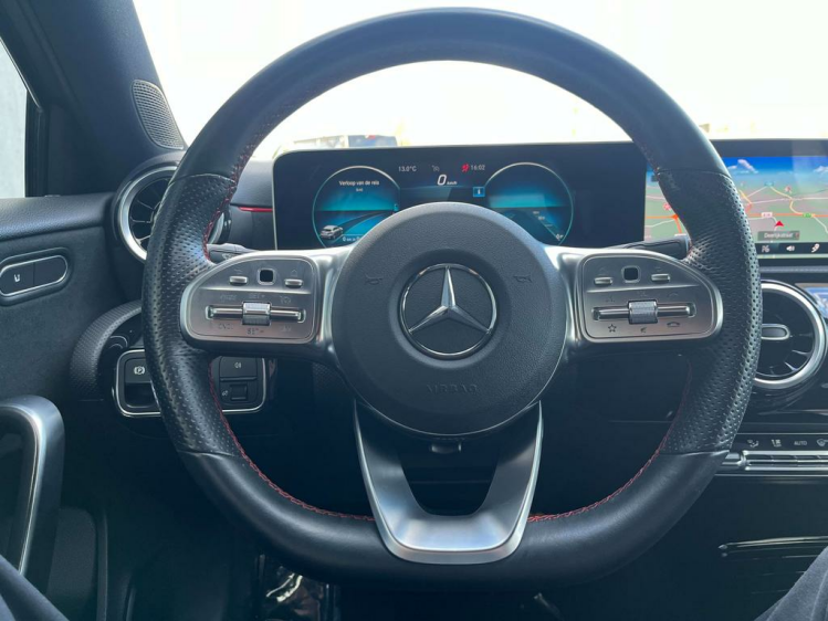 Mercedes-Benz A 180 AMG-PACK DCT LED/Widescreen/Gps/Zetelverwarming/.. Leconte Motors