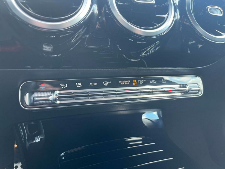 Mercedes-Benz A 180 AMG-PACK DCT LED/Widescreen/Gps/Zetelverwarming/.. Leconte Motors