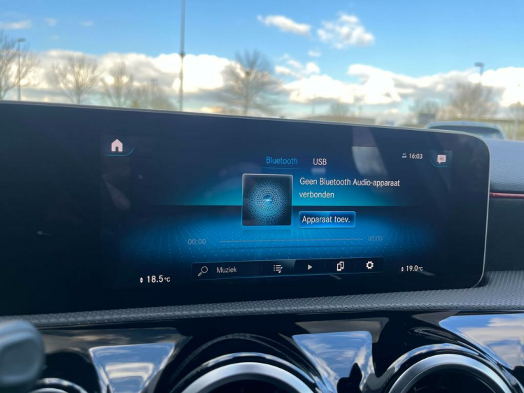 Mercedes-Benz A 180 AMG-PACK DCT LED/Widescreen/Gps/Zetelverwarming/.. Leconte Motors