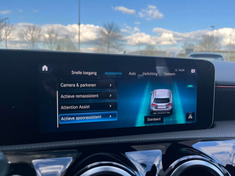 Mercedes-Benz A 180 AMG-PACK DCT LED/Widescreen/Gps/Zetelverwarming/.. Leconte Motors