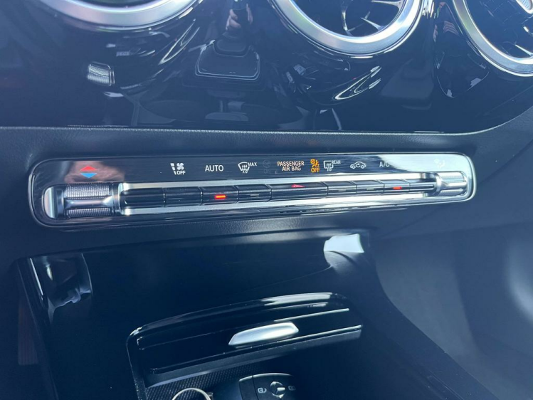 Mercedes-Benz A 180 iA DCT Full-LED/Widescreen/Sportzetels/Camera/...! Leconte Motors