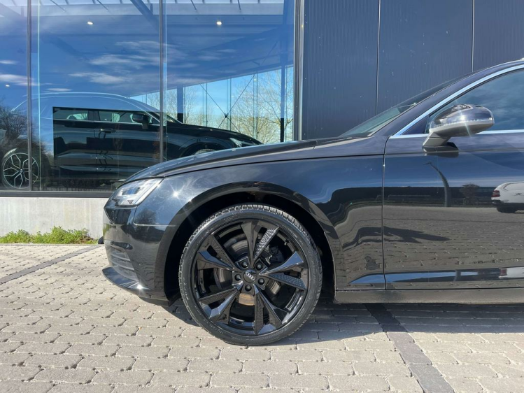 Audi A4 30 TDi S-Tronic LED/Sportzetels/GPS/Cruise/PDC/... Leconte Motors