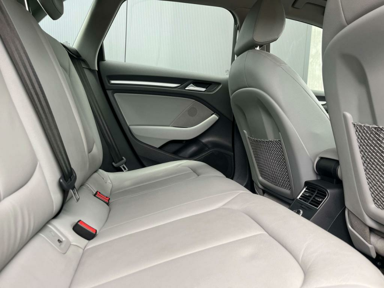 Audi A3 30 TFSI S-Tronic LED/Leder/Gps/Zetelverwarming/PDC Leconte Motors