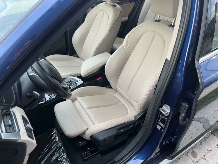 BMW X1 1.5 dA sDrive16 X-Line Full-LED/Sportzetels/Camera Leconte Motors