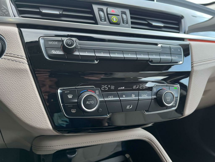 BMW X1 1.5 dA sDrive16 X-Line Full-LED/Sportzetels/Camera Leconte Motors