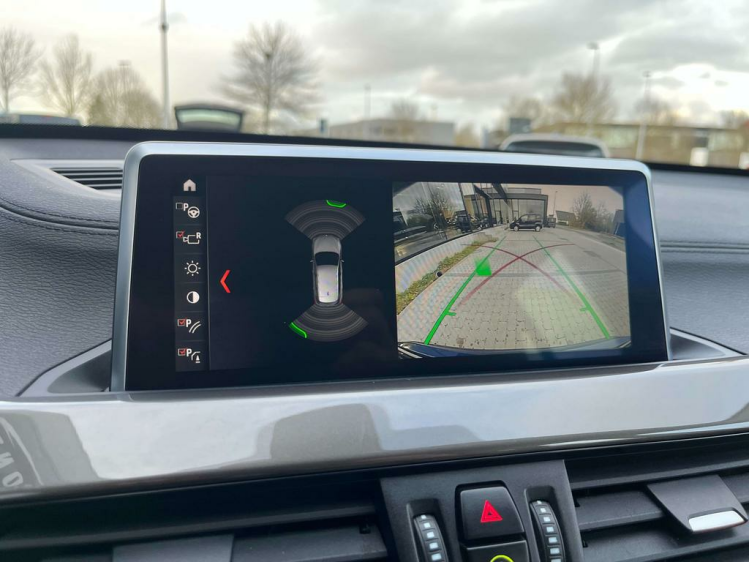 BMW X1 1.5 dA sDrive16 X-Line Full-LED/Sportzetels/Camera Leconte Motors