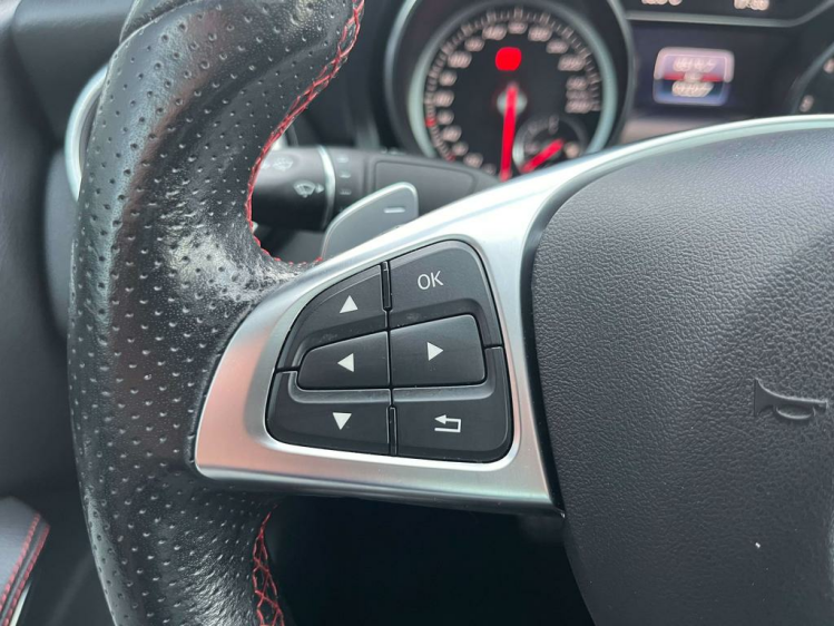 Mercedes-Benz CLA 180 Coupé AMG-PACK Panodak/LED/Sportzetels/Camera.. Leconte Motors