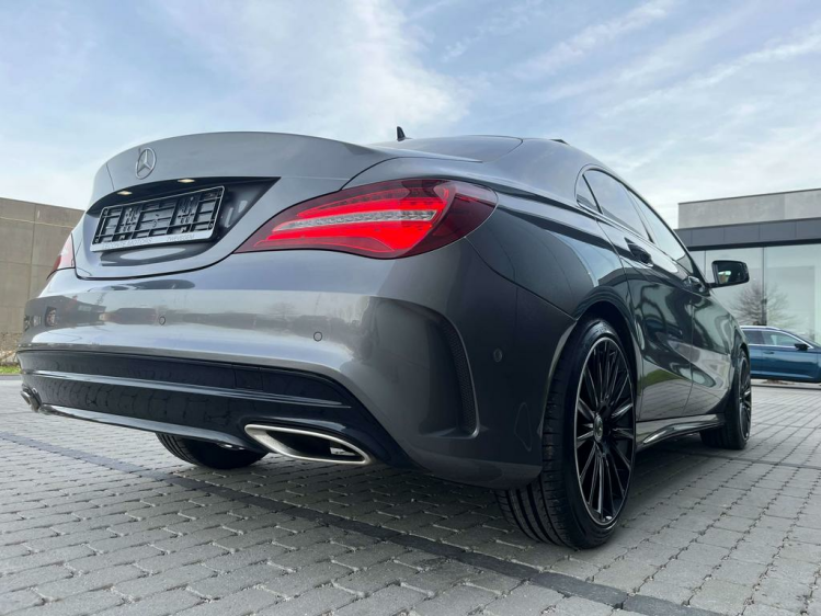 Mercedes-Benz CLA 180 Coupé AMG-PACK Panodak/LED/Sportzetels/Camera.. Leconte Motors