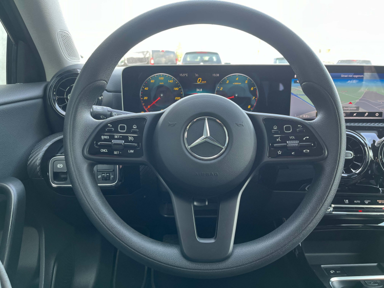 Mercedes-Benz A 160 160i 15.000km Widescreen/Gps/Camera/PDC/Cruise/... Leconte Motors