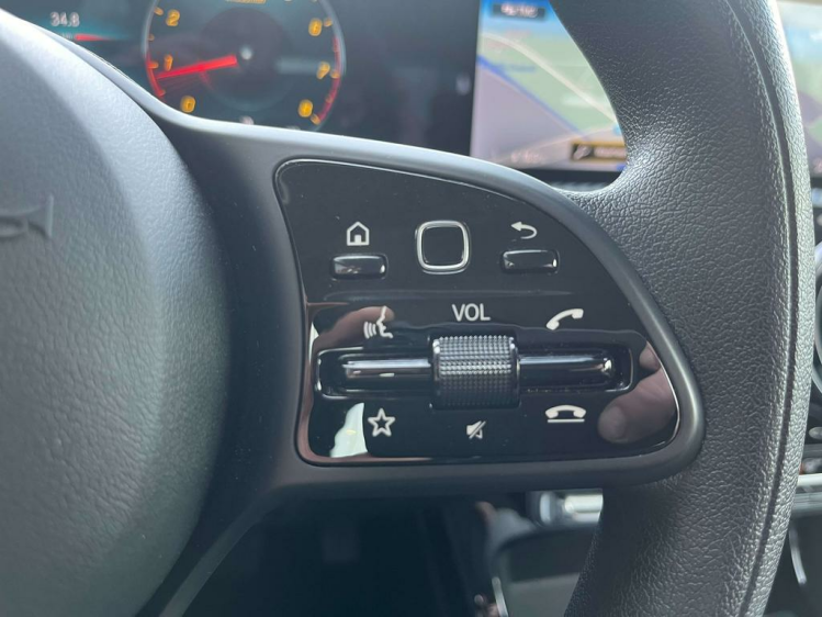 Mercedes-Benz A 160 160i 15.000km Widescreen/Gps/Camera/PDC/Cruise/... Leconte Motors