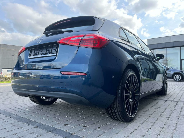 Mercedes-Benz A 160 160i 15.000km Widescreen/Gps/Camera/PDC/Cruise/... Leconte Motors