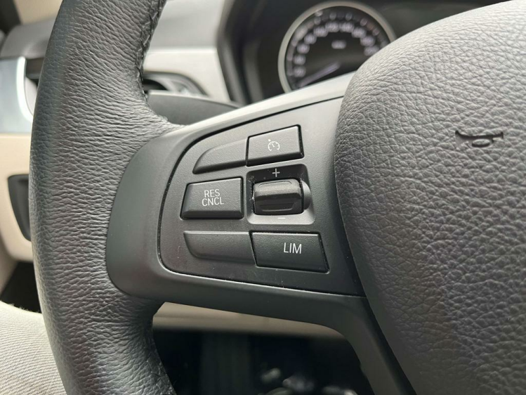 BMW X1 1.5iA sDrive18 Facelift Panodak/Leder/Gps/Cruise.. Leconte Motors