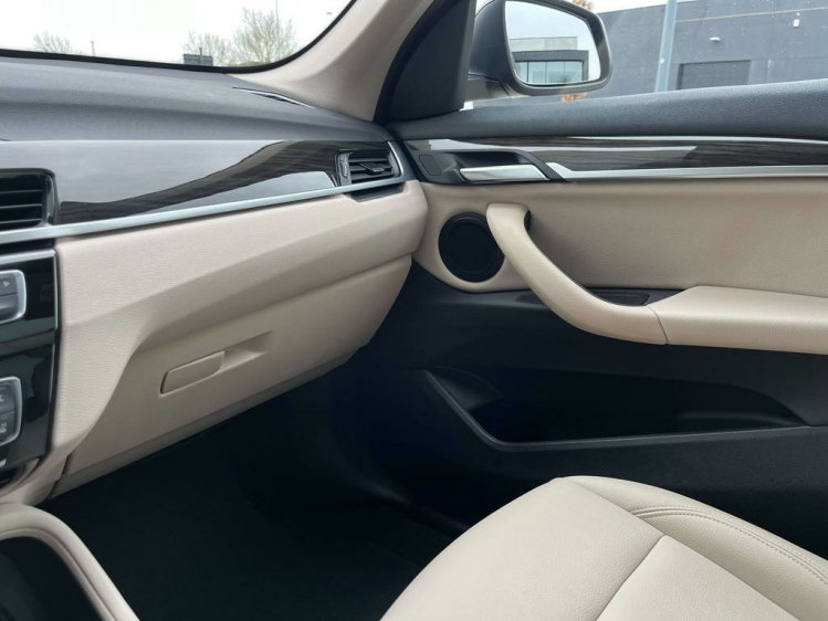 BMW X1 1.5iA sDrive18 Facelift Panodak/Leder/Gps/Cruise.. Leconte Motors