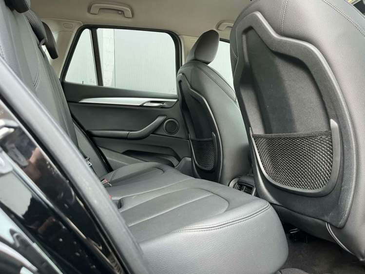 BMW X1 1.5iA sDrive18 Leder/Sportzetels/Gps-Pro/Camera/.. Leconte Motors