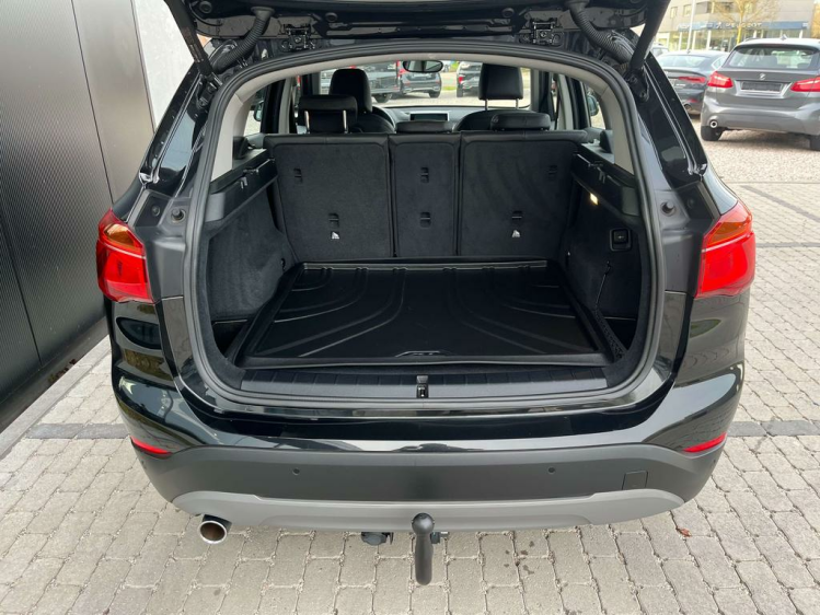BMW X1 1.5iA sDrive18 Leder/Sportzetels/Gps-Pro/Camera/.. Leconte Motors