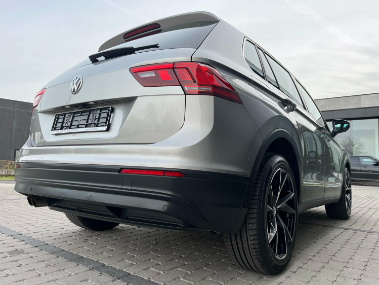 Volkswagen Tiguan 1.5 TSI Leder/Panodak/360'Camera/Gps/ACC/PDC/... Leconte Motors