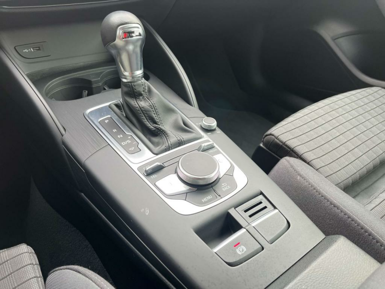 Audi A3 1.0 TFSI Sport S tronic Xenon/Sportzetels/PDC/DAB+ Leconte Motors