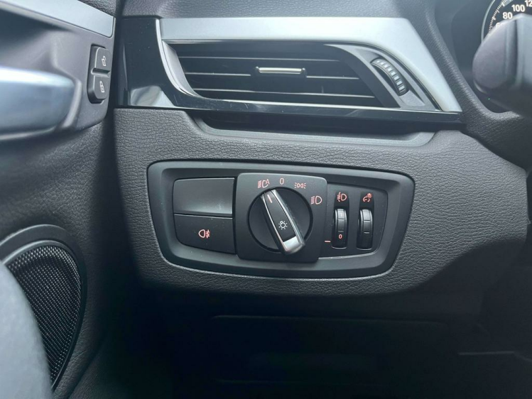 BMW X1 1.5iA sDrive18 Facelift Leder/Gps-Pro/Camera/HUD.. Leconte Motors