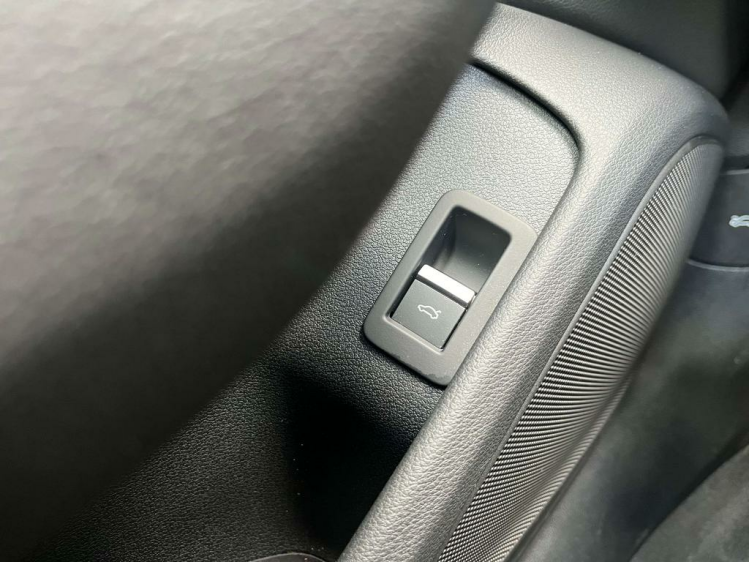 Audi A4 35 TDi S-tronic Panodak/Leder/Gps/FullLED/Trekhaak Leconte Motors