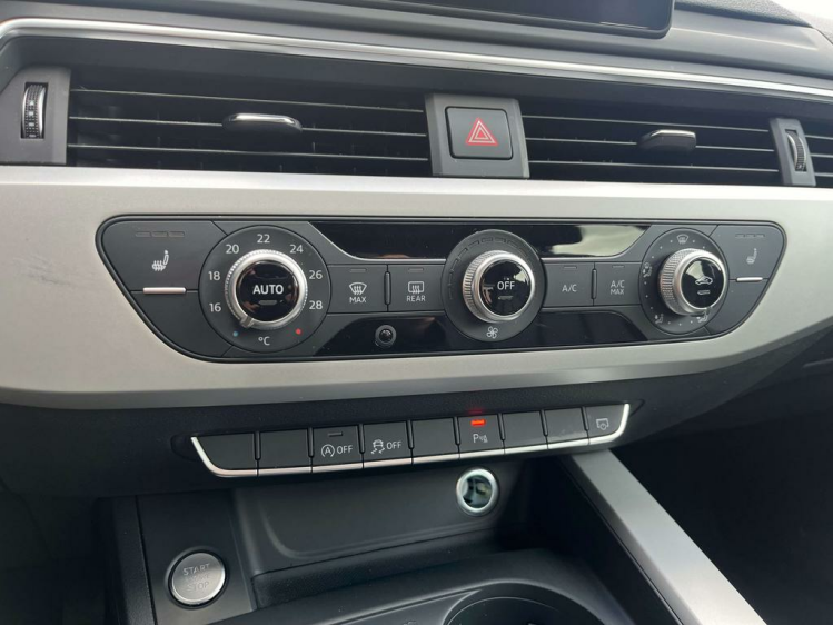 Audi A4 35 TDi S-tronic Panodak/Leder/Gps/FullLED/Trekhaak Leconte Motors