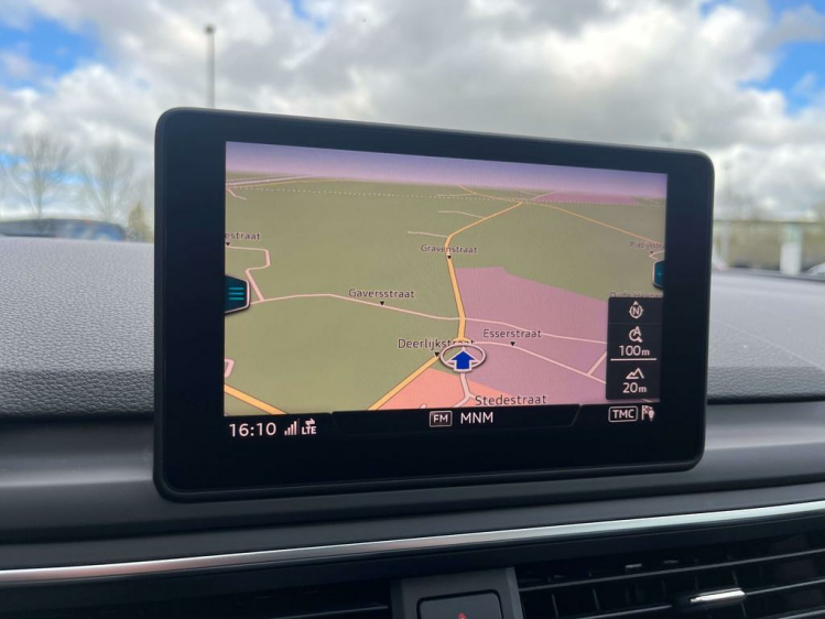 Audi A4 35 TDi S-tronic Panodak/Leder/Gps/FullLED/Trekhaak Leconte Motors