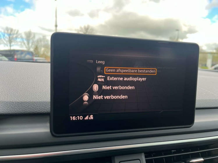 Audi A4 35 TDi S-tronic Panodak/Leder/Gps/FullLED/Trekhaak Leconte Motors