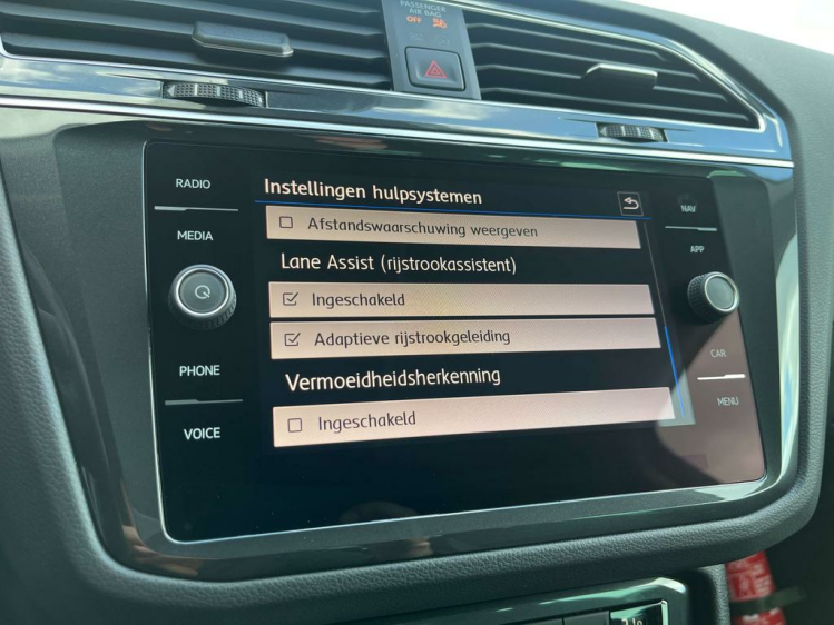 Volkswagen Tiguan 2.0 TDi DSG Virtual-Cockpit/Navigatie/Carplay/ACC Leconte Motors