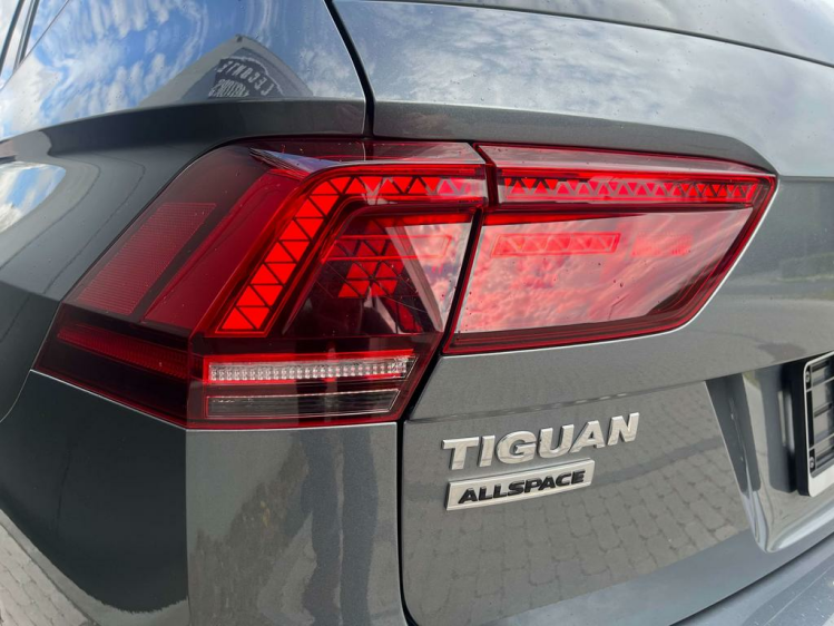 Volkswagen Tiguan Allspace 2.0 TDi Highline DSG 7-ZIT/Virtual/Panodak/360'CAM Leconte Motors