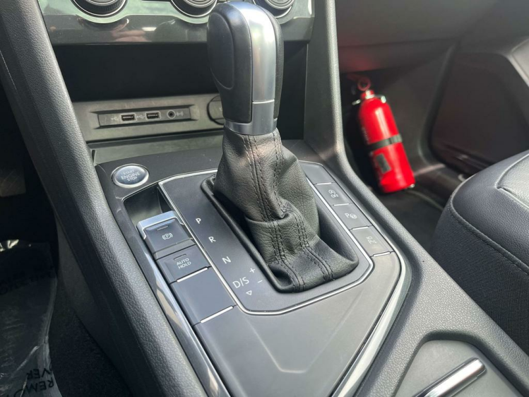 Volkswagen Tiguan Allspace 2.0 TDi Highline DSG 7-ZIT/Virtual/Panodak/360'CAM Leconte Motors