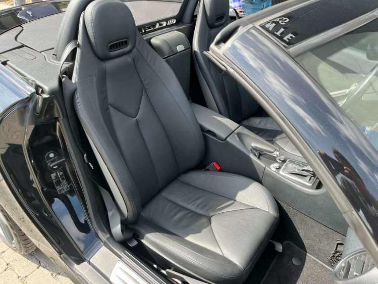 Mercedes-Benz SLK 200 Kompressor Automaat Leder/Gps/19'/Zetelverwarming! Leconte Motors