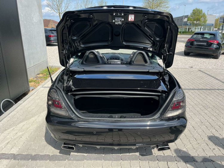 Mercedes-Benz SLK 200 Kompressor Automaat Leder/Gps/19'/Zetelverwarming! Leconte Motors