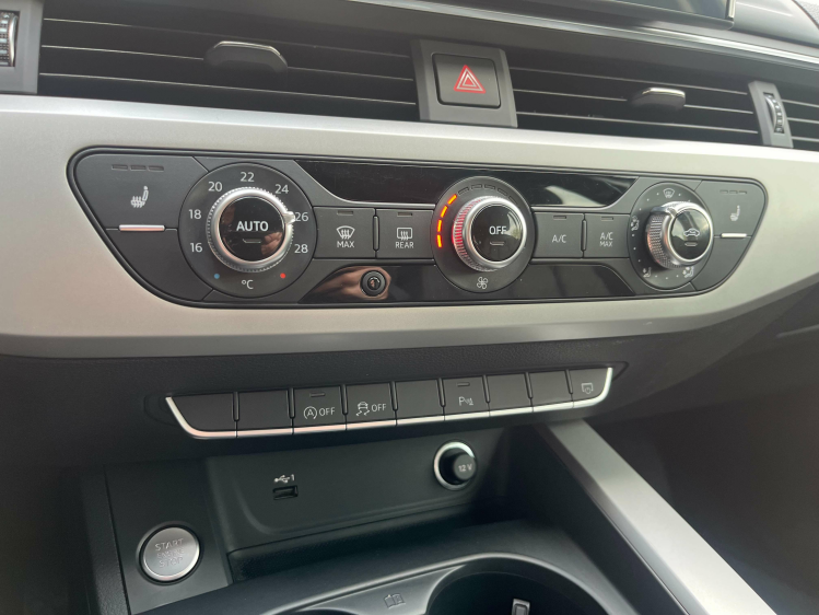 Audi A4 30 TDi S-Tronic LED/Virtual/Leder/Gps/Cruise/PDC.. Leconte Motors