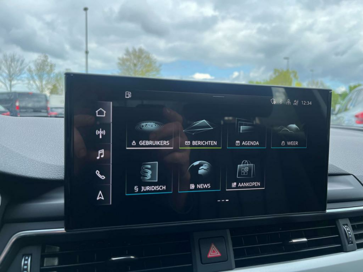 Audi A4 30 TDi S-Tronic LED/Virtual/Leder/Gps/Cruise/PDC.. Leconte Motors