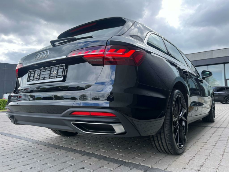 Audi A4 30 TDi S-Tronic LED/Virtual/Leder/Gps/Cruise/PDC.. Leconte Motors