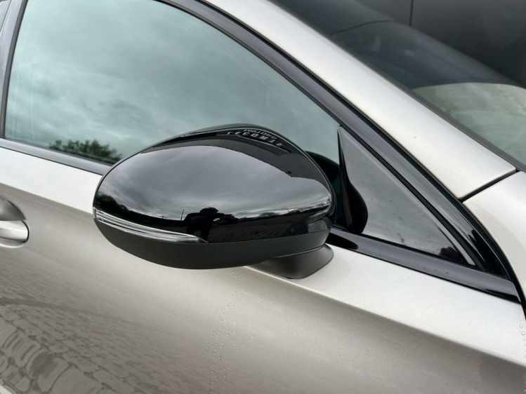 Mercedes-Benz A 250 e PHEV Hybrid AMG-PACK Widescreen/Sfeerverlichting Leconte Motors