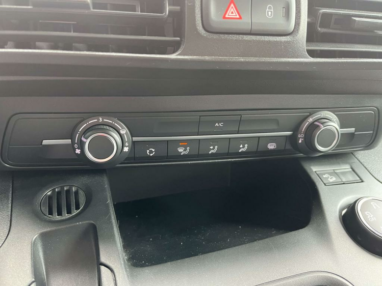 Peugeot Partner 1.6HDI Lichte Vracht 3-zit Gps/Carplay/Cruise/PDC Leconte Motors