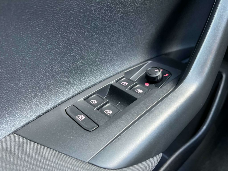 Volkswagen Polo 1.0 TSi Comfortline Apple-Carplay/Airco/PDC/BLTH.. Leconte Motors