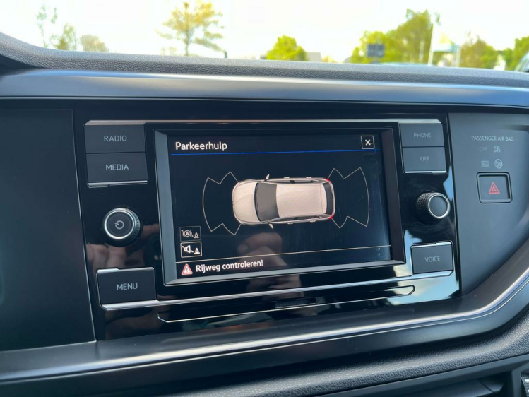 Volkswagen Polo 1.0 TSi Comfortline Apple-Carplay/Airco/PDC/BLTH.. Leconte Motors
