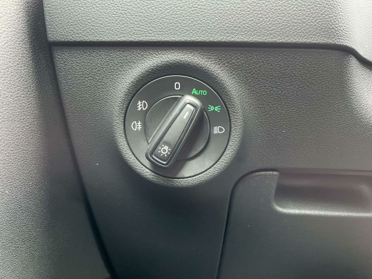 Skoda Karoq 1.0 TSI Sportzetels/Gps/Camera/Trekhaak/Carplay..! Leconte Motors