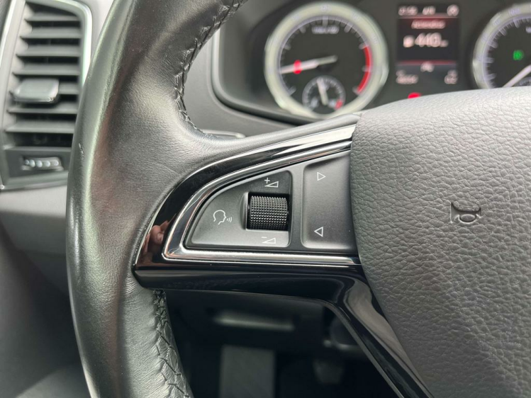 Skoda Karoq 1.0 TSI Sportzetels/Gps/Camera/Trekhaak/Carplay..! Leconte Motors