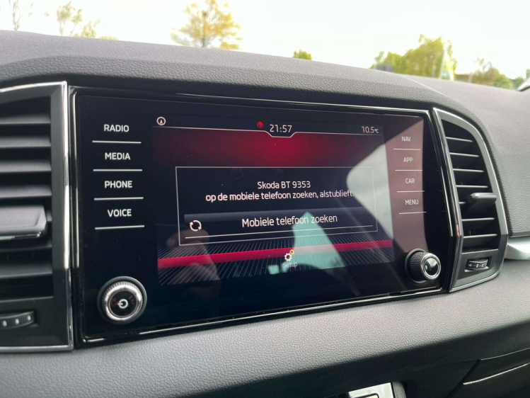 Skoda Karoq 1.0 TSI Sportzetels/Gps/Camera/Trekhaak/Carplay..! Leconte Motors