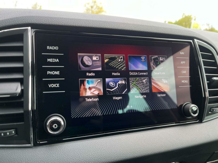 Skoda Karoq 1.0 TSI Sportzetels/Gps/Camera/Trekhaak/Carplay..! Leconte Motors