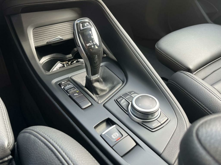 BMW X1 1.5iA sDrive18 Facelift LED/Sportzetels/Camera/... Leconte Motors