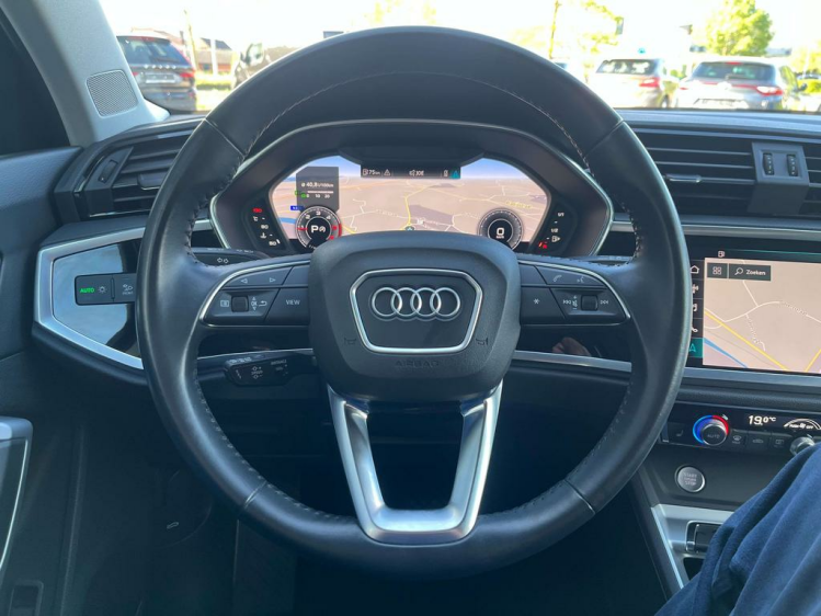 Audi Q3 35 TDi S line S-tronic Virtual/Leder/Camera/Matrix Leconte Motors