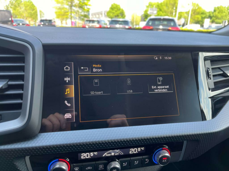 Audi A1 30 TFSI S tronic Virtual-Cockpit/Carplay/PDC/Cruis Leconte Motors