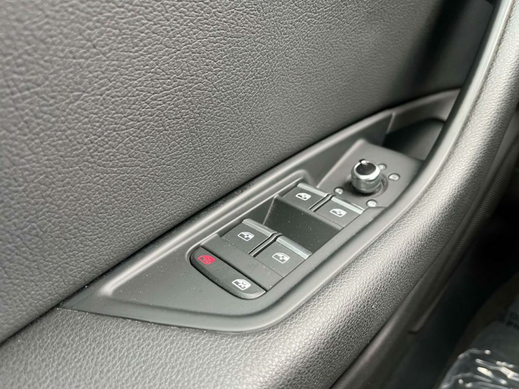 Audi A4 35 TFSI S-Tronic Leder/Gps/LED/Cruise/Zetelverw/.. Leconte Motors