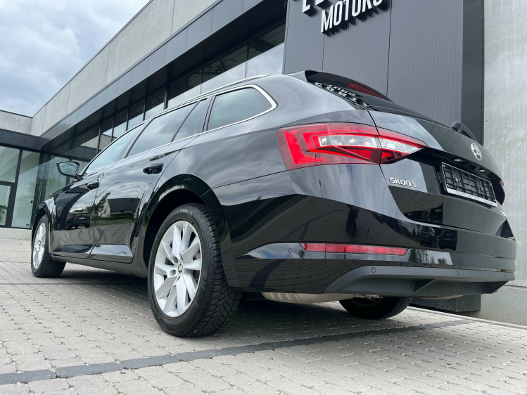 Skoda Superb 1.5 TSI DSG LED/Leder/Sportzetels/Camera/Carplay.. Leconte Motors