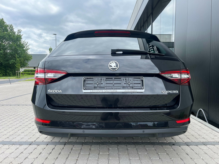 Skoda Superb 1.5 TSI DSG LED/Leder/Sportzetels/Camera/Carplay.. Leconte Motors