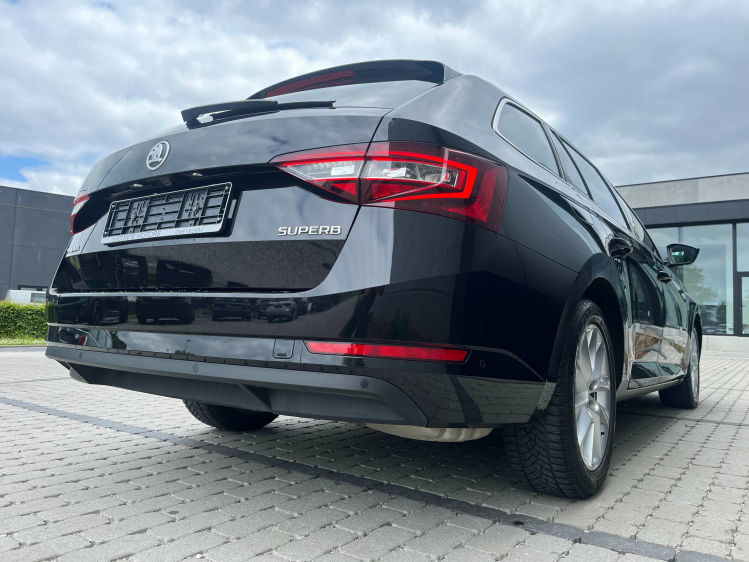 Skoda Superb 1.5 TSI DSG LED/Leder/Sportzetels/Camera/Carplay.. Leconte Motors
